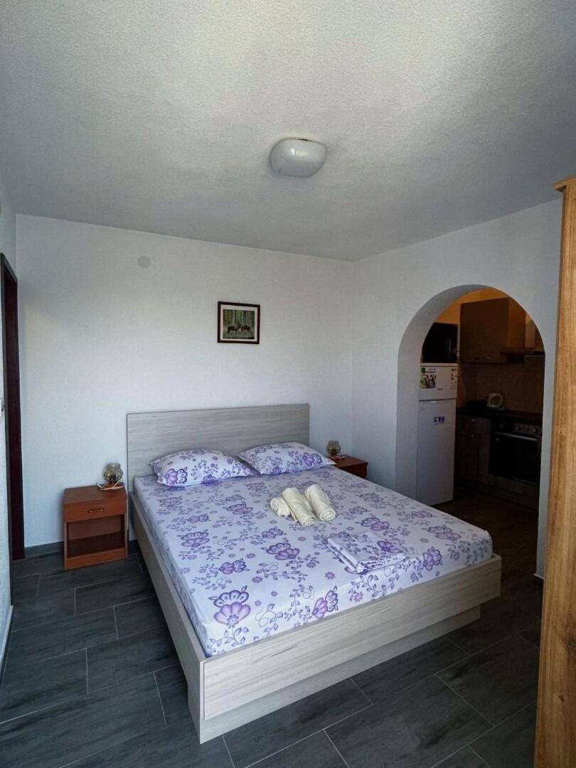 Apartment Dalibor Lukovo Sugarje Ngoại thất bức ảnh